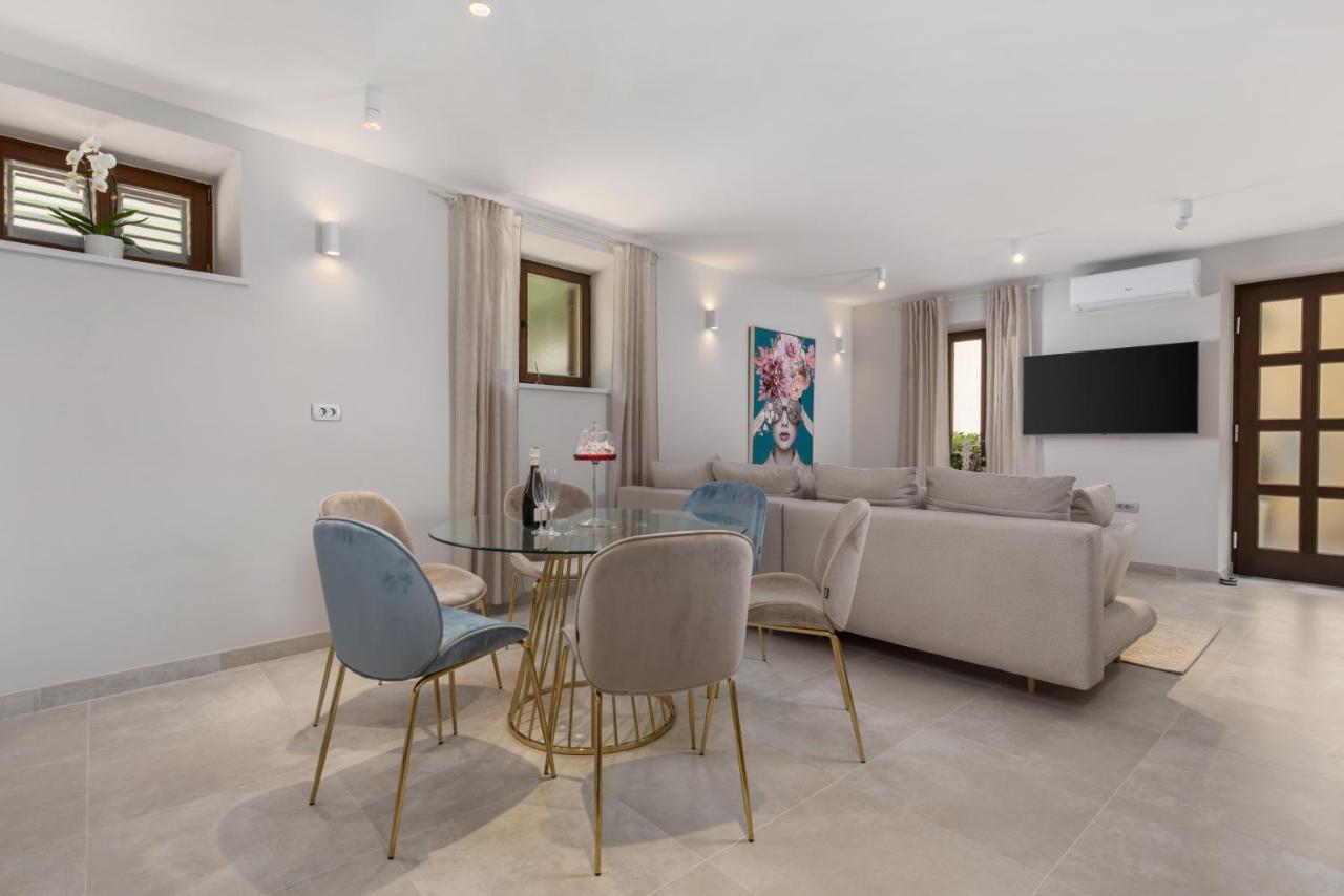 Apartmani Dogas Цриквеница Экстерьер фото